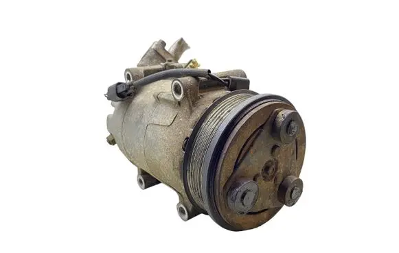 Ford Focus Air conditioning (A/C) compressor (pump) 3M5H19D629KF K4747