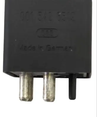Mercedes-Benz C W202 Other relay 0332002197 0015426519