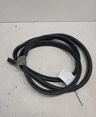 Hyundai Sonata Front door rubber seal 1234