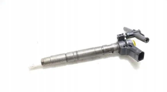 Audi A4 S4 B8 8K Fuel injector