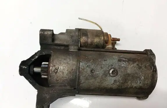 Peugeot 307 Starter motor 