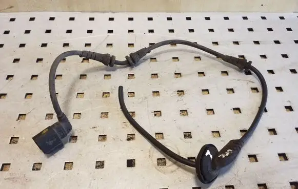 Audi TT TTS Mk2 Rear ABS sensor wiring 