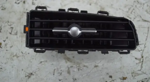 KIA Picanto Dashboard side air vent grill/cover trim G697410000