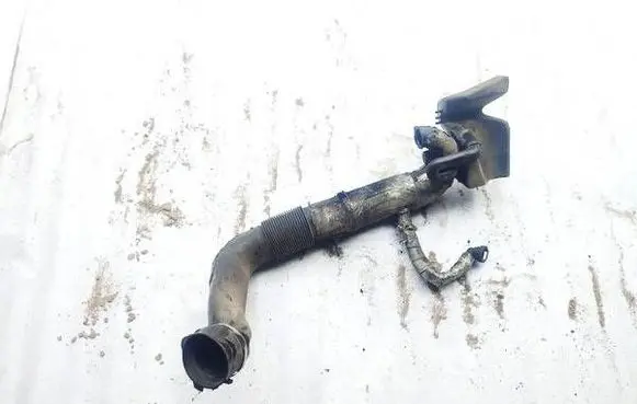Intercooler hose/pipe