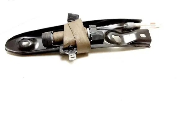 Volvo XC90 Front seatbelt 8639415