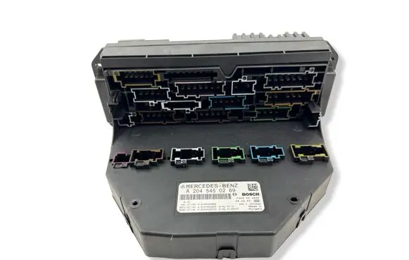 Mercedes-Benz C W204 SAM control unit A2045450269