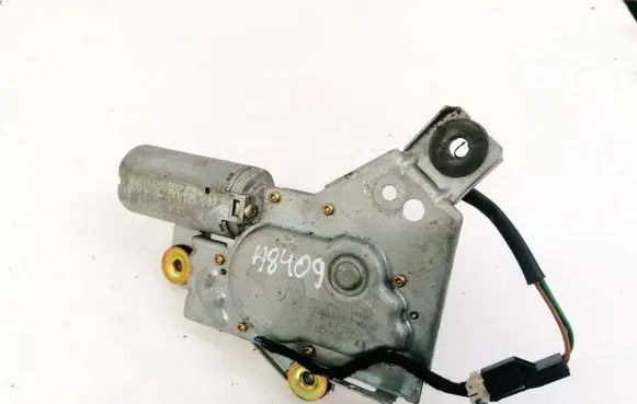 Mitsubishi Carisma Rear window wiper motor 0390206517
