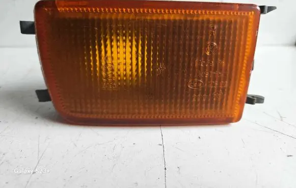 Front indicator light