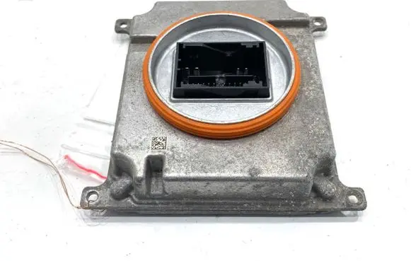 Seat Leon (5F) Voltage converter/converter module 7P5941591AH