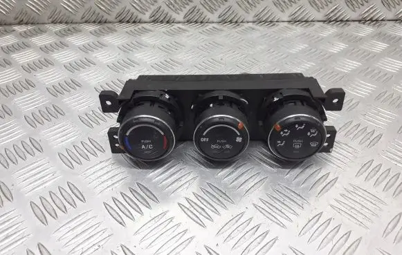 Suzuki Liana Interior fan control switch 39510-59J11