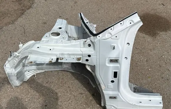 Front quarter panel