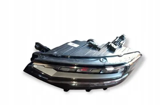 Volkswagen PASSAT B8 Headlight/headlamp 3G1941035P