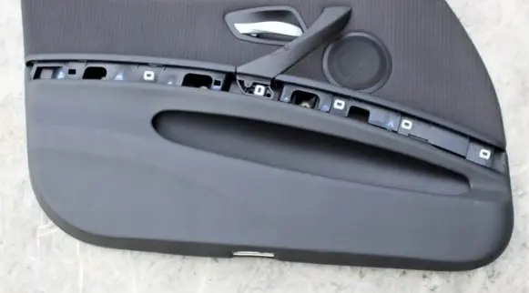 BMW 3 E90 E91 Front door card panel trim