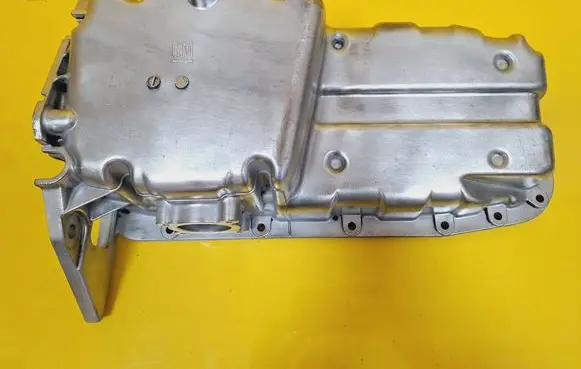Opel Vectra C Oil sump R90400212