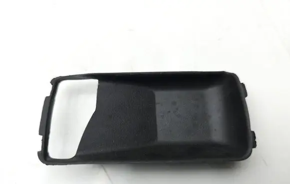 Mercedes-Benz S W126 Front door handle cover 1267660290