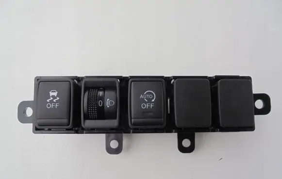 Nissan Pulsar A set of switches 689TU3ZL0A