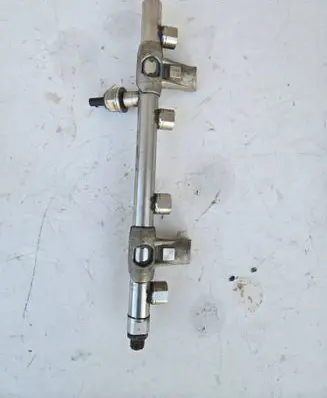 Volkswagen Tiguan Allspace Fuel main line pipe 06L133317L