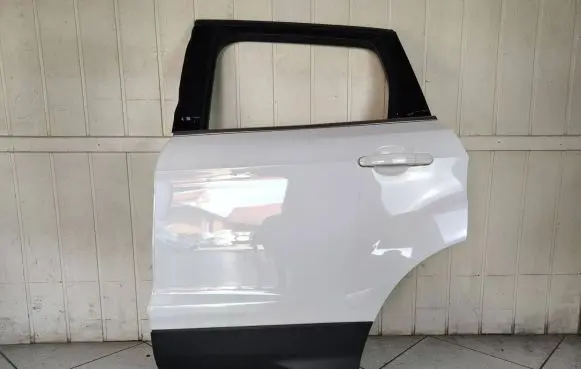 Ford Escape III Rear door
