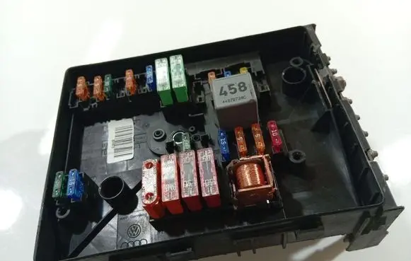 Audi A3 S3 8P Fuse box set 1K0937125A