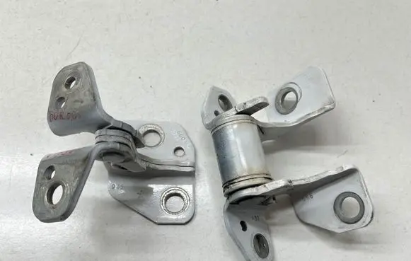 Dodge Durango III Rear door hinge set 85574F