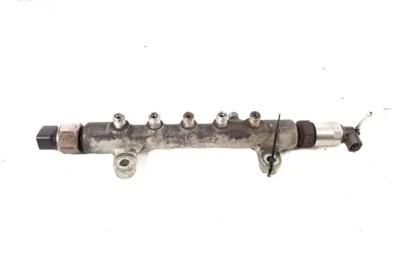 Lexus IS 220D-250-350 Fuel main line pipe