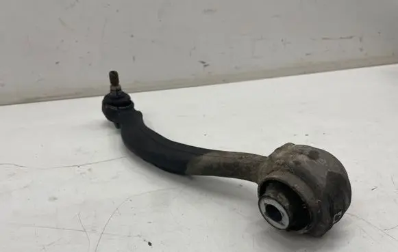 Mercedes-Benz E C207 W207 Front lower control arm/wishbone
