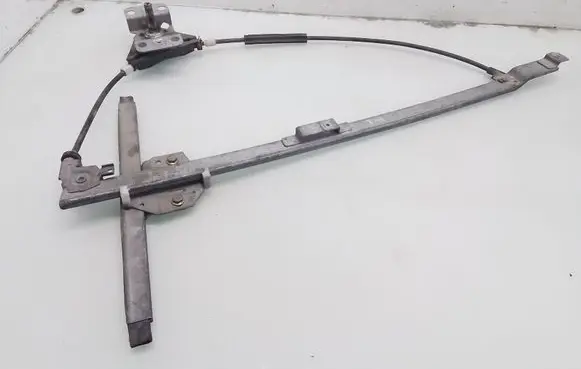 Volkswagen Transporter - Caravelle T4 Front door manual window regulator 