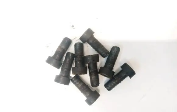 Hyundai Santa Fe Nuts/bolts 