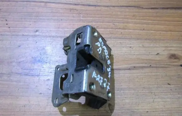 Renault Espace II Front door lock