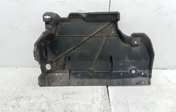 Toyota Prius (XW30) Fuel tank bottom protection 5839847031
