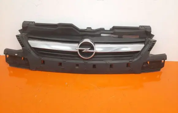 Opel Corsa C Front grill 13120824