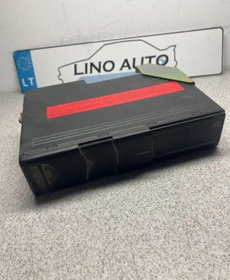 CD/DVD changer