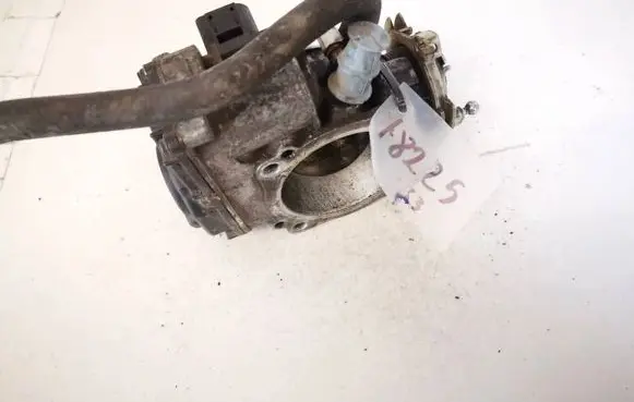 Audi A6 S6 C5 4B Throttle valve