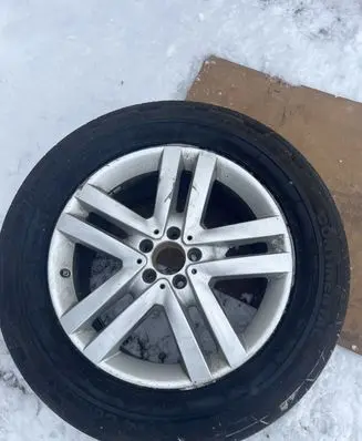 Mercedes-Benz ML W166 R19 alloy rim A1664011302