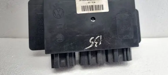 Volkswagen PASSAT B5 Comfort/convenience module 1J0959799G 5DK00795300