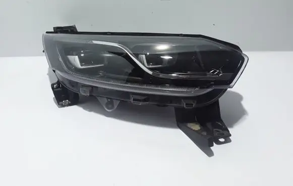 Renault Espace V (RFC) Headlight/headlamp 260104119R