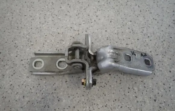 Front door hinge set