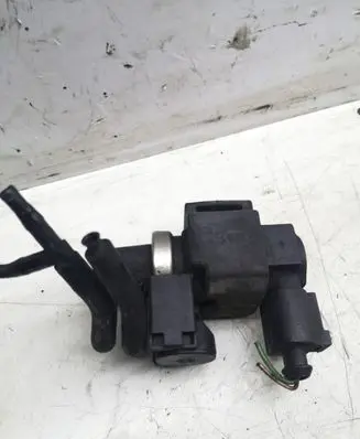 Audi A4 S4 B7 8E 8H Turbo solenoid valve 059906629A