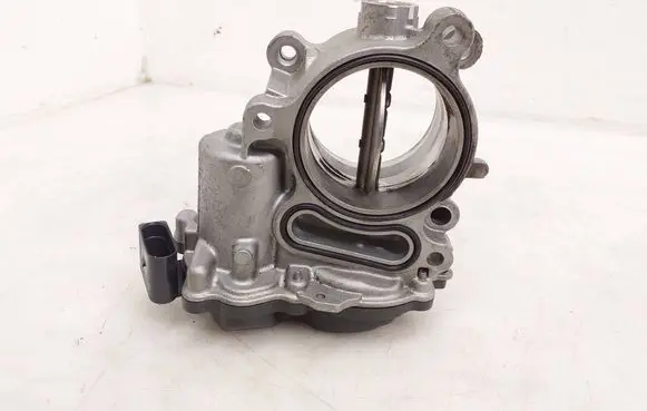 Audi A7 S7 4K8 Throttle valve 05L128063B V29071907H 31680049E