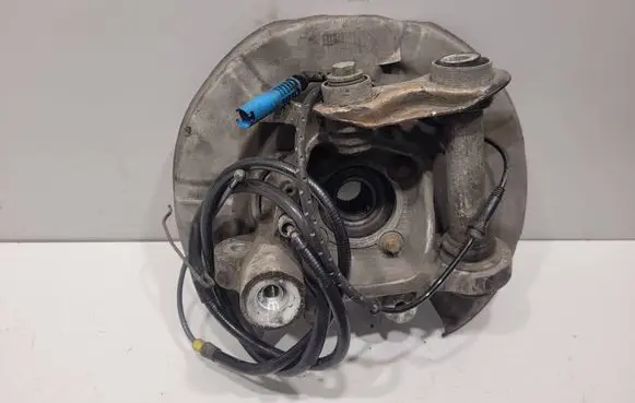 BMW 6 E63 E64 Rear wheel hub