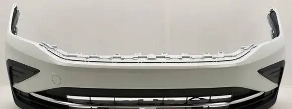 Volkswagen Tiguan Front bumper 5NA807221D