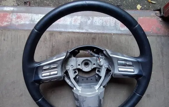 Subaru Legacy Steering wheel GS12003720