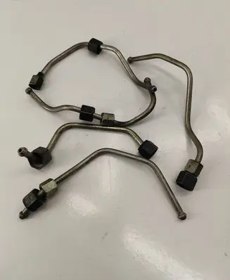 Peugeot 308 Fuel injector supply line/pipe 