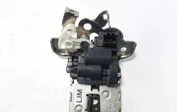 Audi A6 S6 C7 4G Tailgate/trunk/boot lock/catch/latch 4H0827505