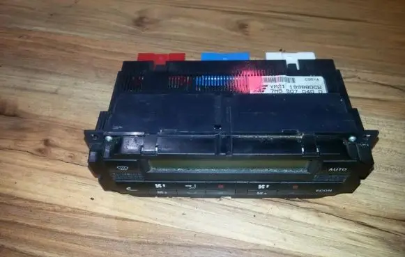 Ford Galaxy Climate control unit ym2119988dcw 7m5907040d