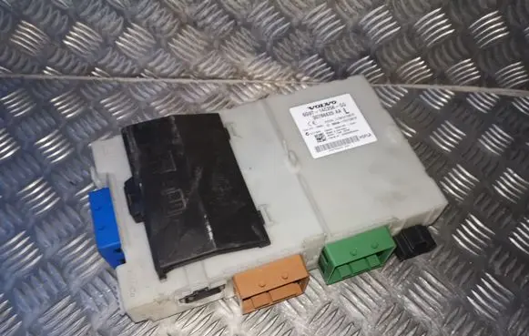 Volvo S80 Fuse module 6G9T14C256GG 30786820AA 30786820