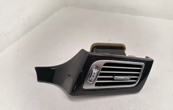 Mercedes-Benz CLS C218 X218 Dashboard side air vent grill/cover trim A2188301054