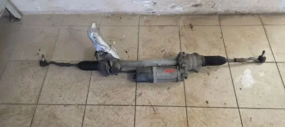 BMW X3 F25 Steering rack 