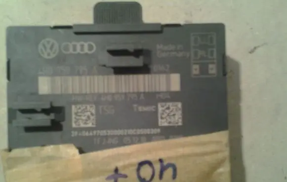 Audi A8 S8 D4 4H Door control unit/module 4H0959795A