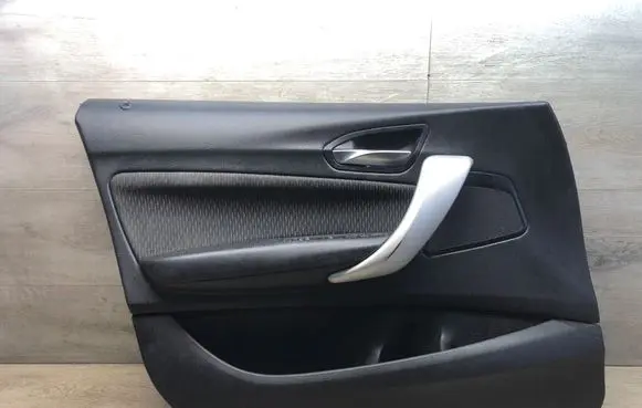 BMW 1 F20 F21 Front door card panel trim C0165115